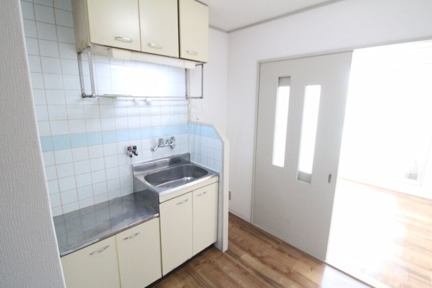 キッチン ラウンド　ツウ　オオギ