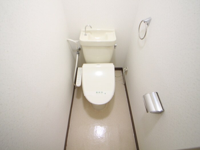 トイレ ＤＷＥＬＬ三国