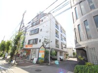 だんでぃらいあん