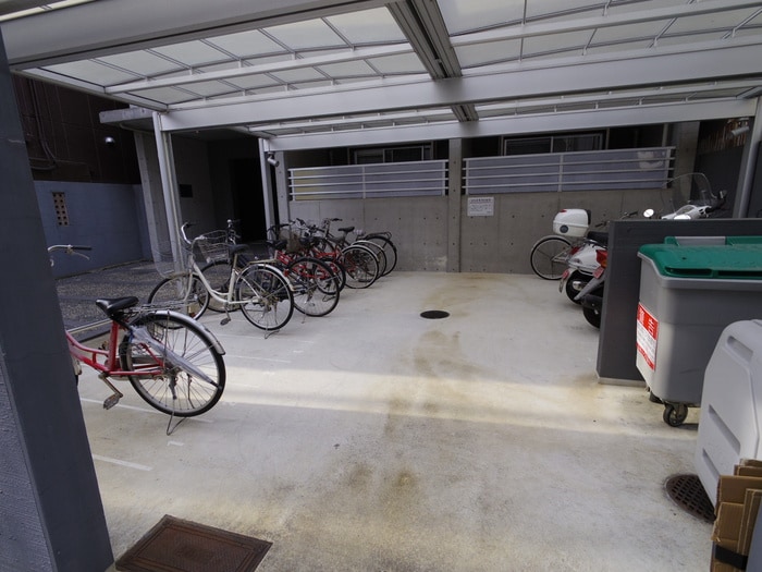 駐輪場 メディナ中書島