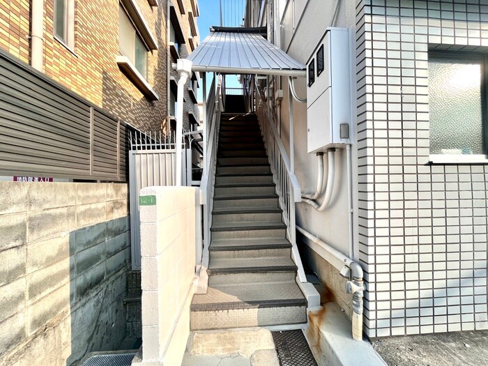 エントランス部分 藤本マンション