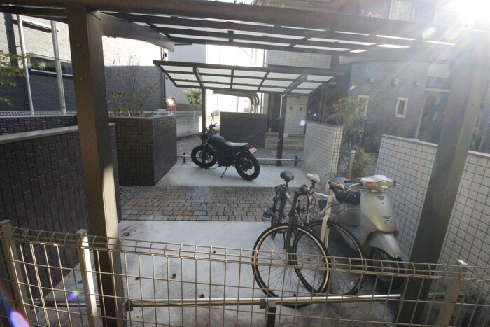 駐輪場 メゾン・ド・メルヴェーユ須磨