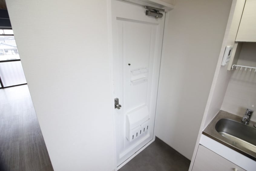 玄関 ＬＩＢＲＡ大東