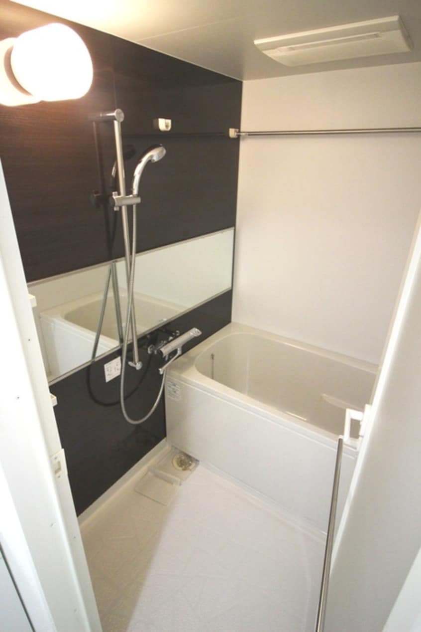 バス／シャワールーム等 レジディア新大阪