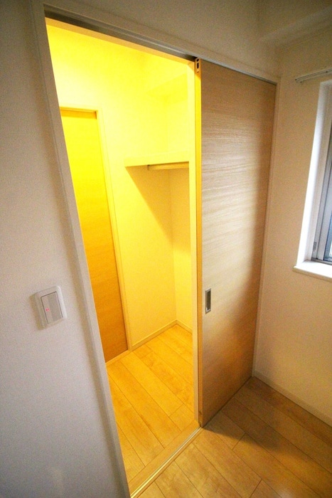 収納 レジディア新大阪