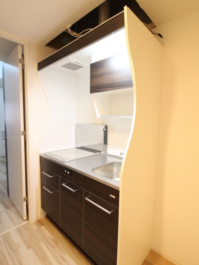 キッチン セレニテ三国プリエ