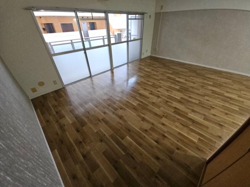 居室 エステマ－ル弥刀