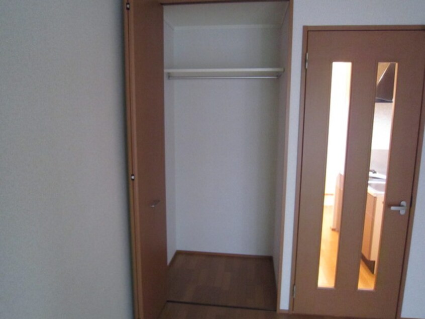 収納 タールムント千里丘