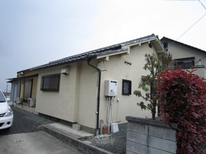 津田南町貸家
