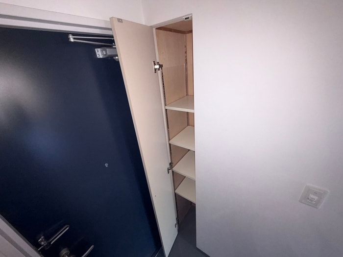 靴箱 メゾン　エフ　カミサワ