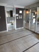 エントランス部分 エスリ－ド弁天町南(502)