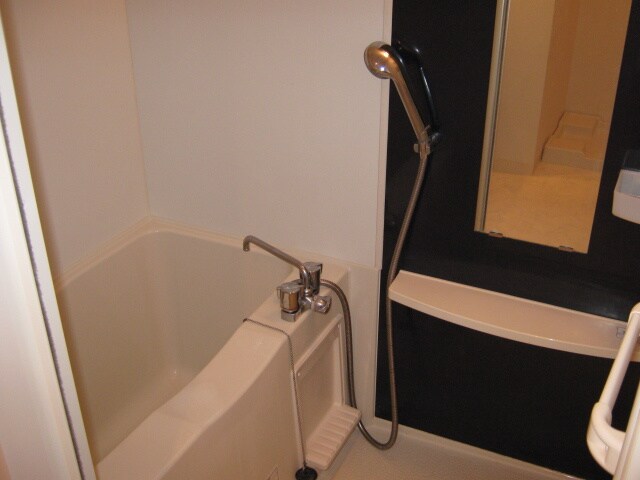 バス／シャワールーム等 エスリ－ド弁天町南(502)