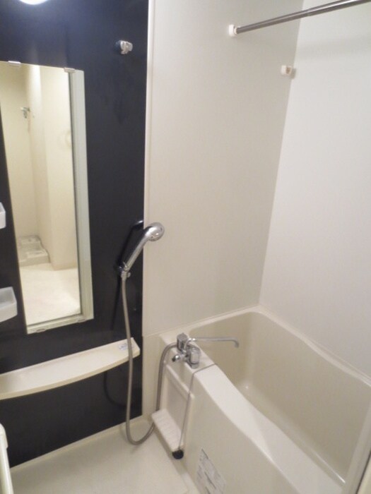 内観写真 エスリ－ド弁天町南(502)