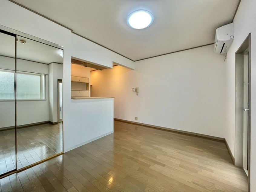 居室 ワコ－レ城内