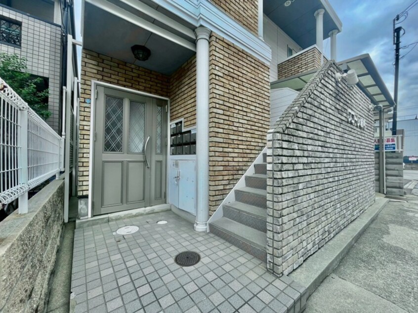 エントランス部分 ワコ－レ城内