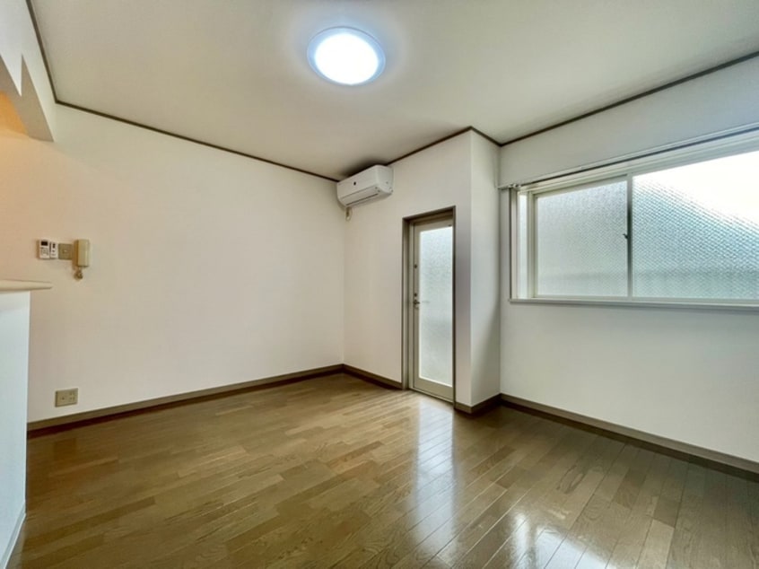 居室 ワコ－レ城内