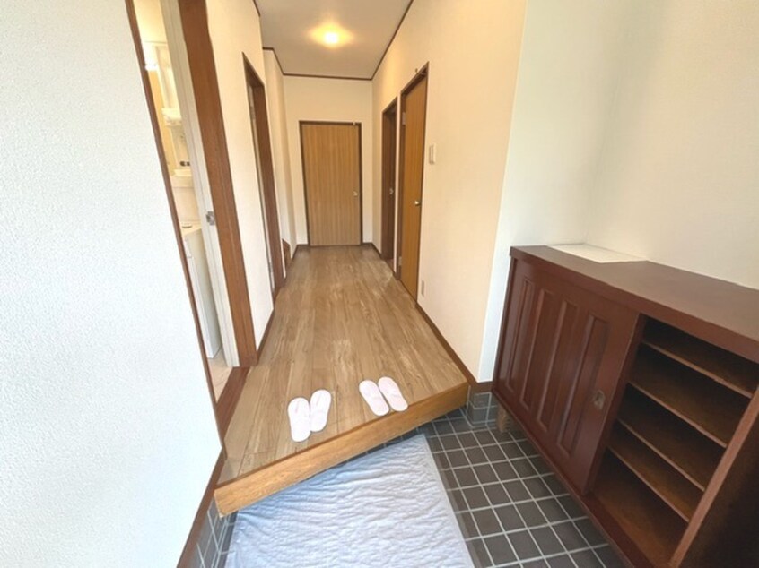 玄関 ビオラハウスⅠ