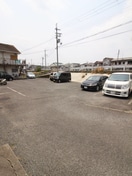 駐車場 上野ハイツ