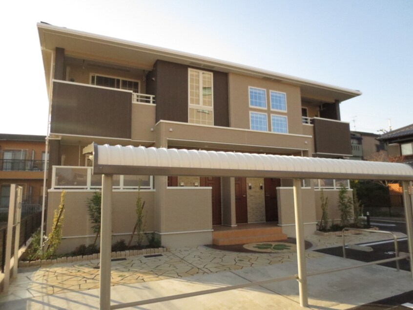 外観写真 クローバーハウス