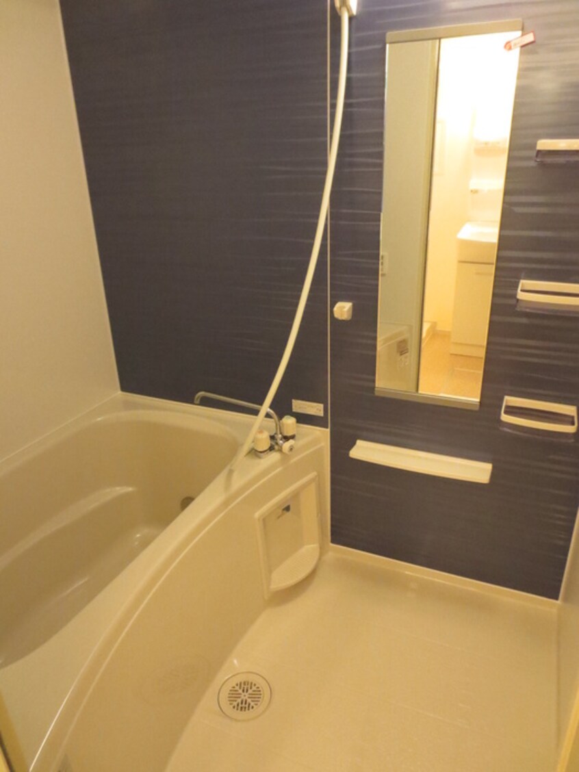 バス／シャワールーム等 クローバーハウス