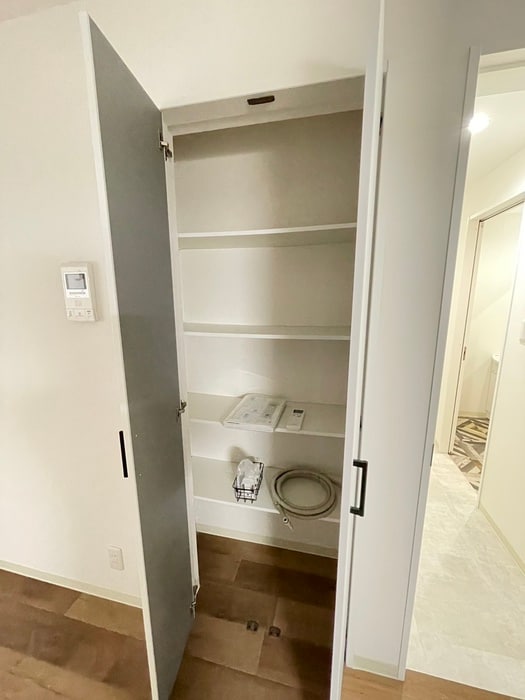 収納 ロータス鴻池