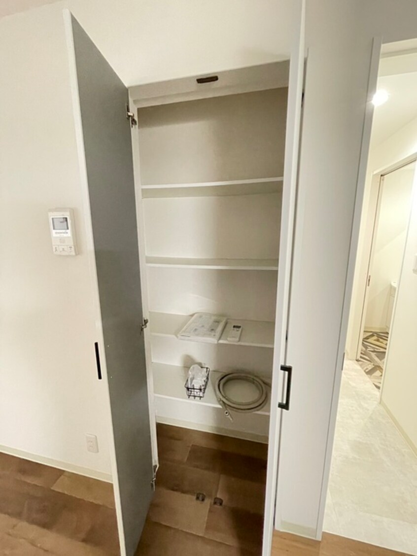 収納 ロータス鴻池