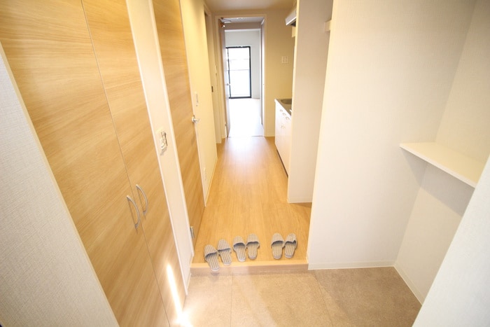 玄関 ストーリーズうずまさ