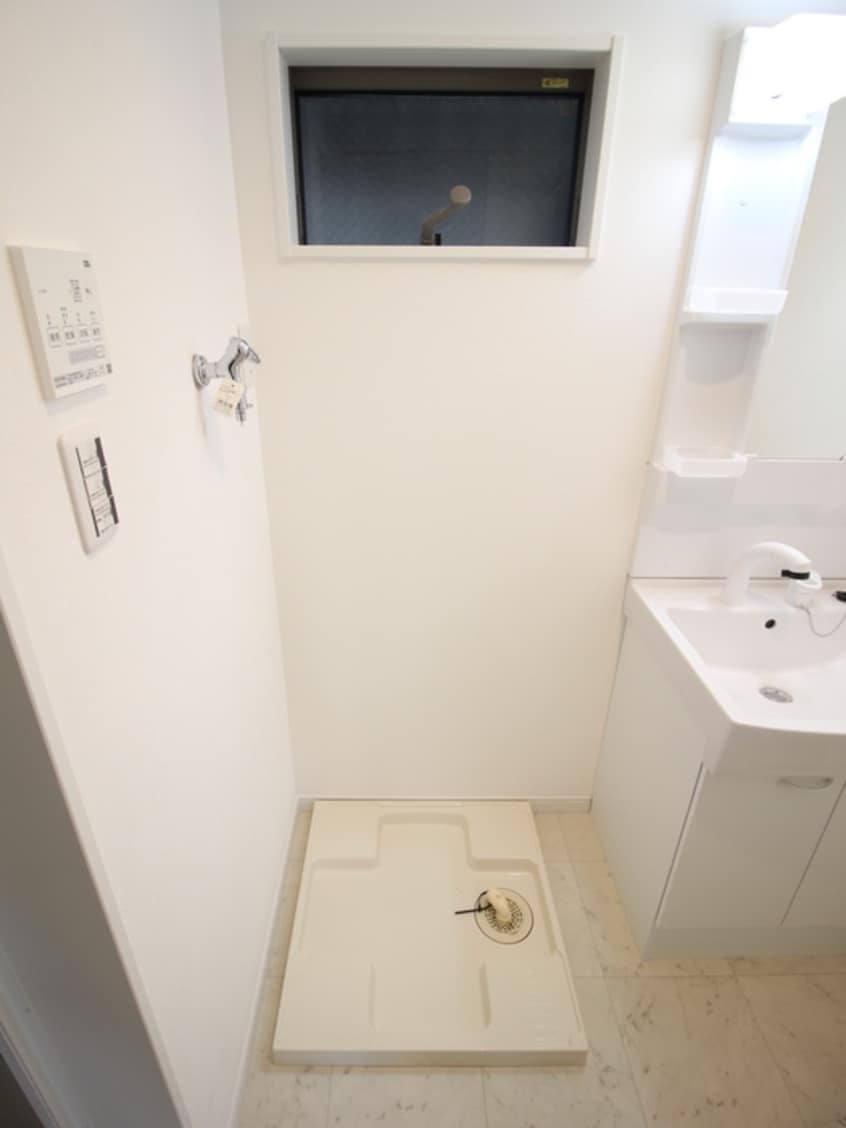 洗濯機置場 アートコーポ東太子