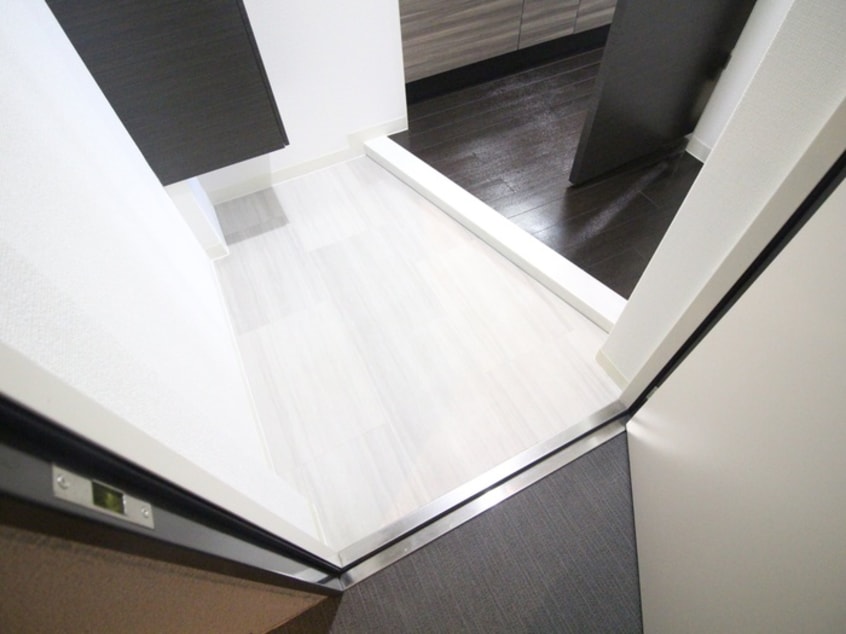 玄関 アプリーレ三宮磯上公園