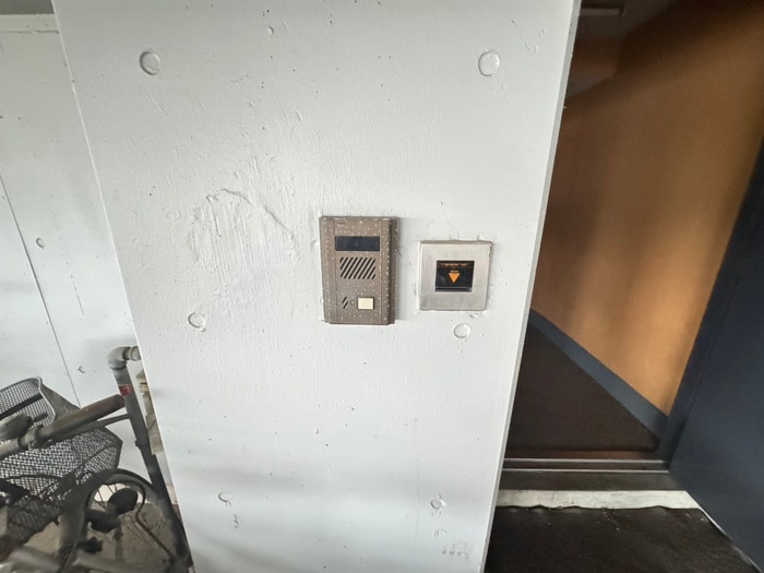 建物設備 ボイスデムドン