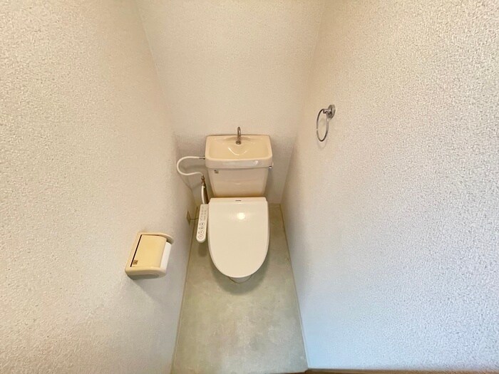 トイレ メゾンハピネスアビコ