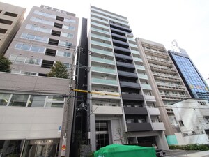 ﾌｧｰｽﾄｽﾃｰｼﾞ梅田ＷＥＳＴ(903)