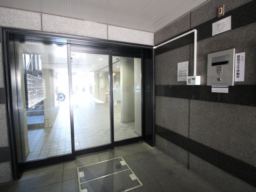 エントランス部分 ホ－ユウコンフォルト西陣(312）