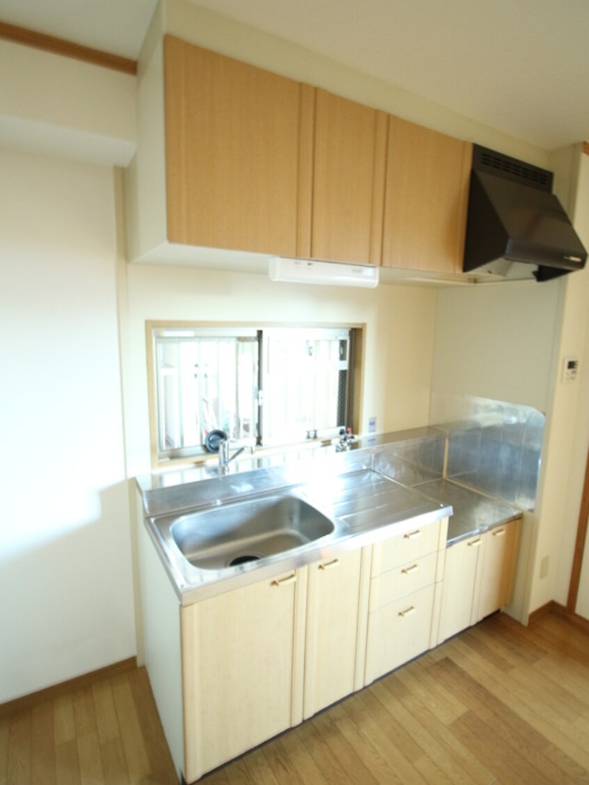 キッチン 新橋ハ－バ－