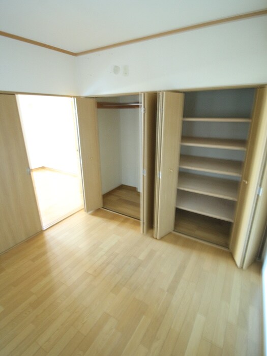 居室 新橋ハ－バ－