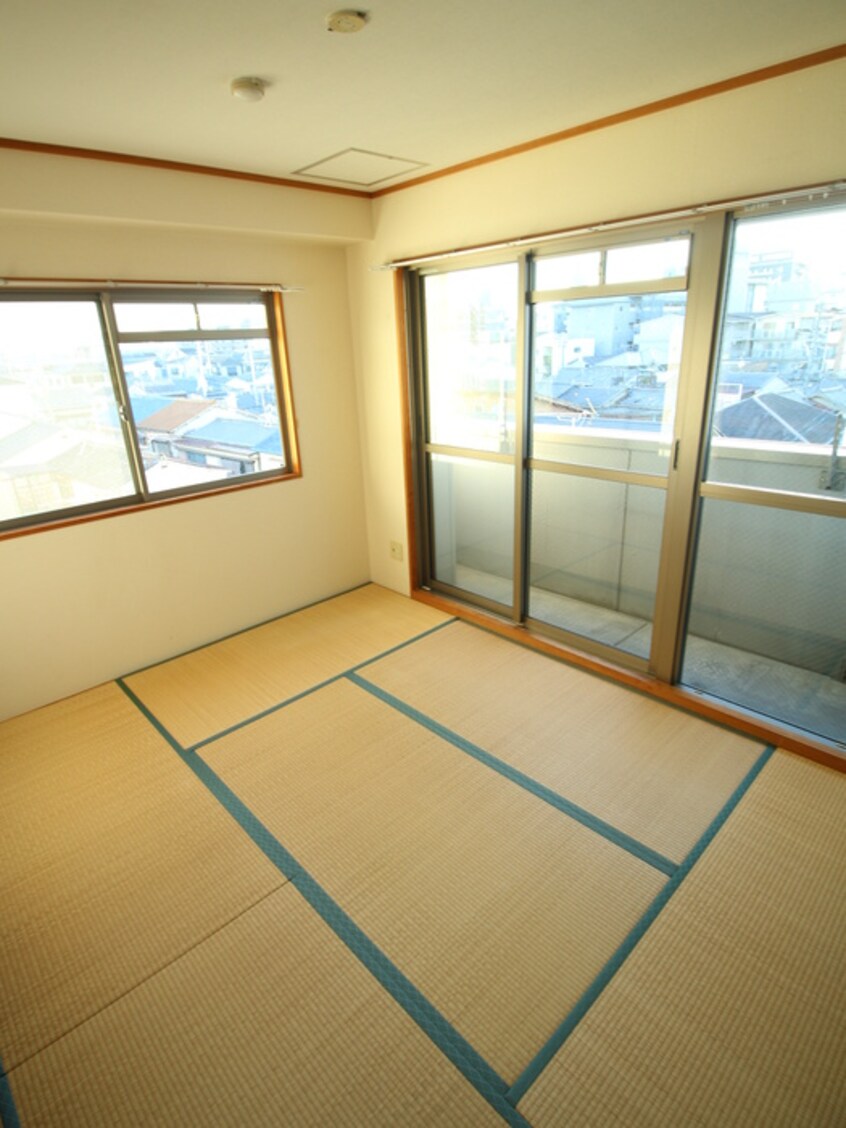 居室 新橋ハ－バ－