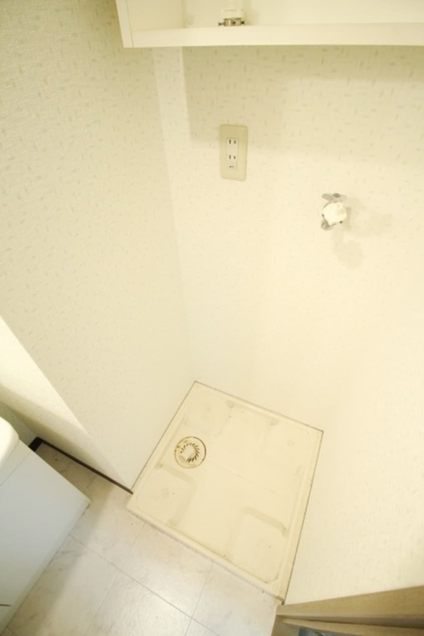 洗濯機置場 ハーミッツ・セル門真