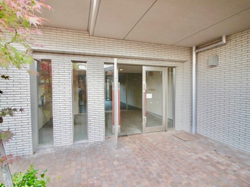 エントランス部分 甲子園三番町ハイツ