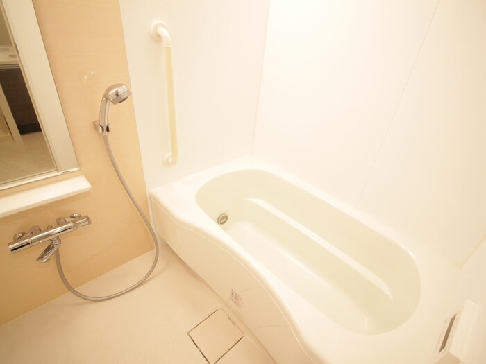 バス／シャワールーム等 甲子園三番町ハイツ