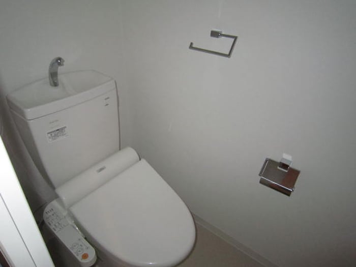 トイレ 甲子園三番町ハイツ
