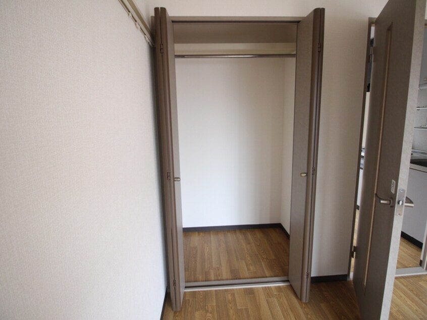 収納 エテュード芦屋川