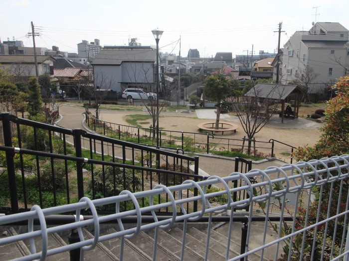 東芦屋緑地(公園)まで850m エテュード芦屋川