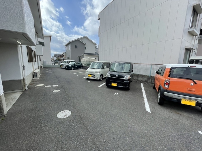 駐車場 メゾンド・シスクレ－ル