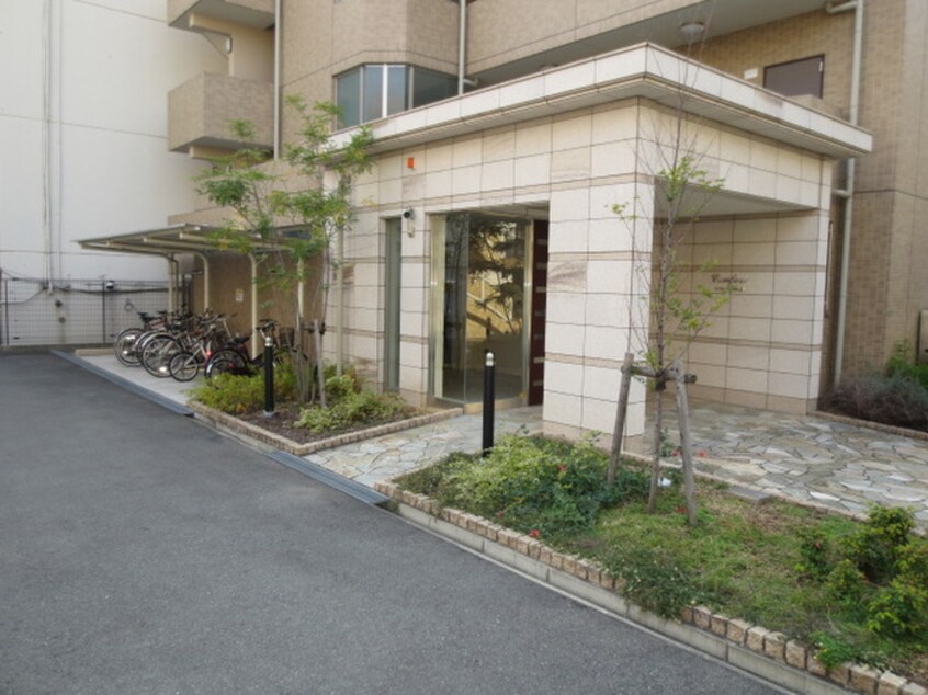 エントランス部分 コンフォ－ル緑地公園