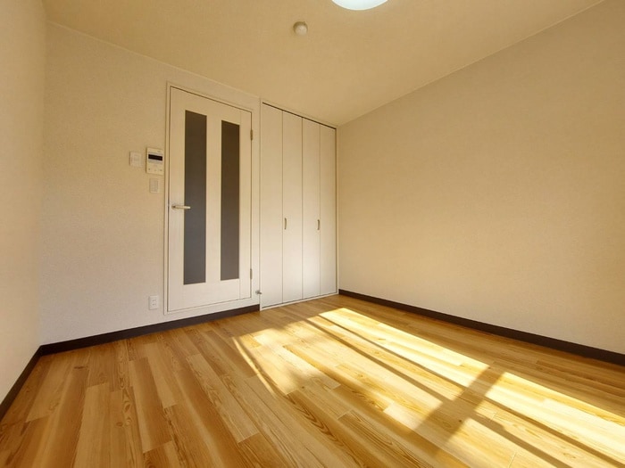 居室 ボンシック桃山