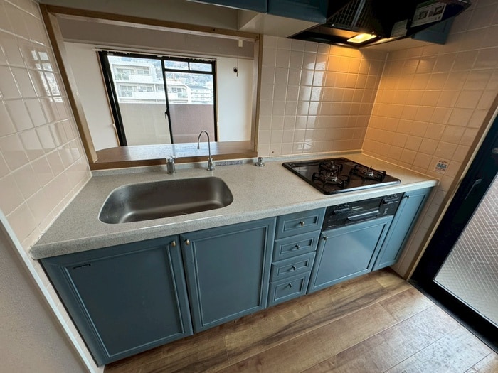 キッチン ローレル岡本南（701）