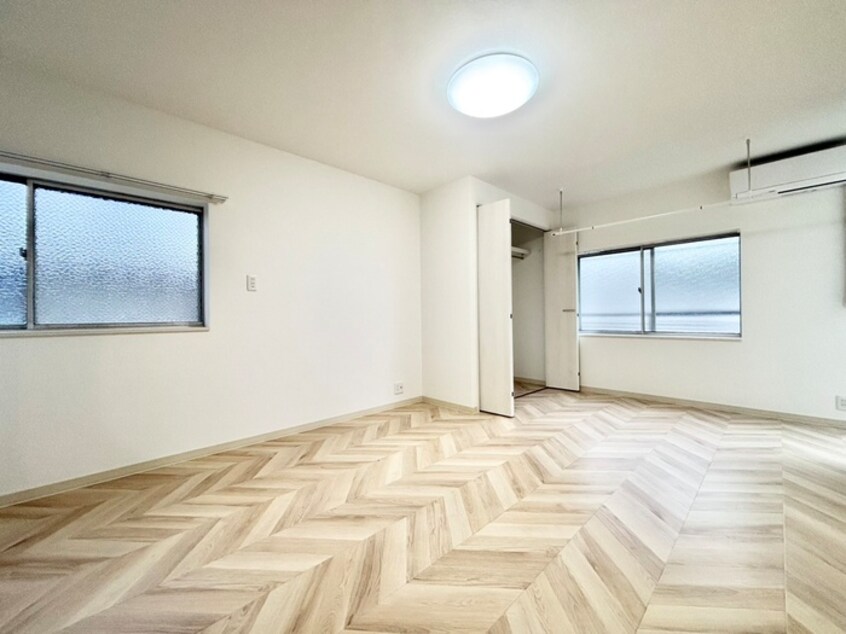 居室 鴨戸ハイツ