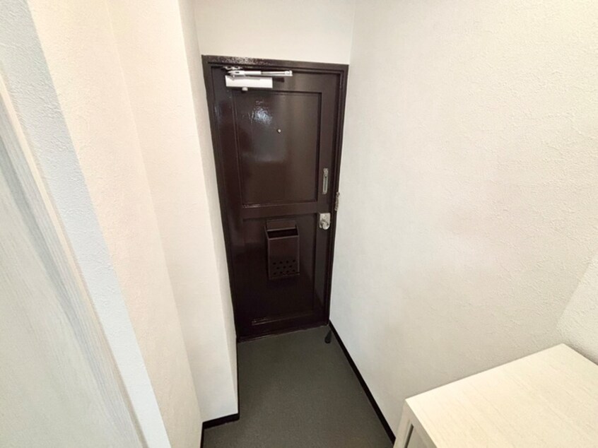 玄関 鴨戸ハイツ