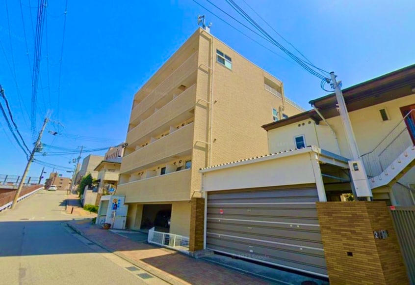 外観写真 ＢＲＩＣＫＨＯＵＳＥ