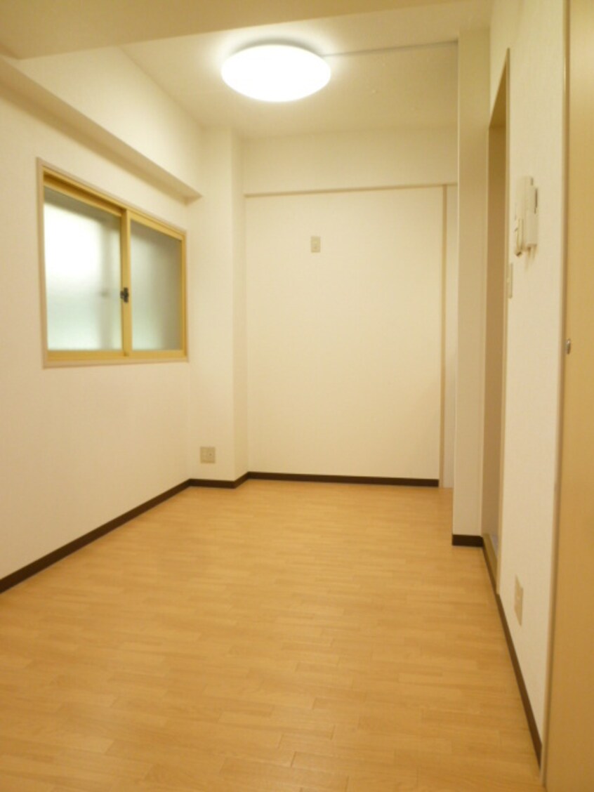 居室 発春レジダンス
